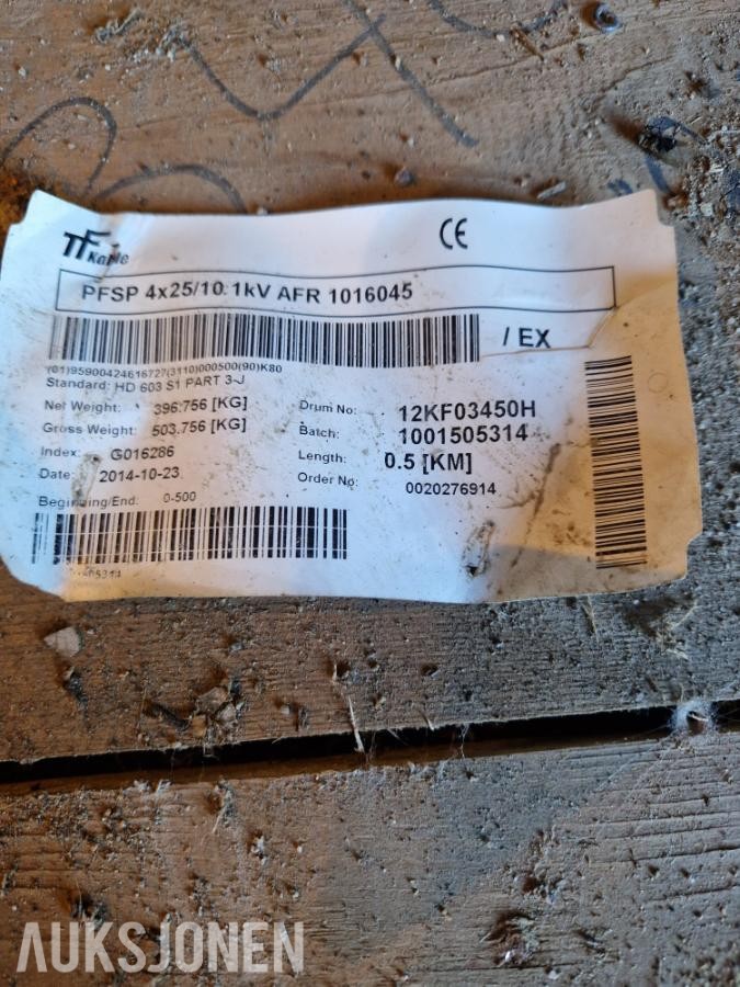 2014 PFSP 4X25/10 1 kV AFR 1016045 PFSP 4X25/10 1 kV AFR 1016045 - medfølger JORDKABLE