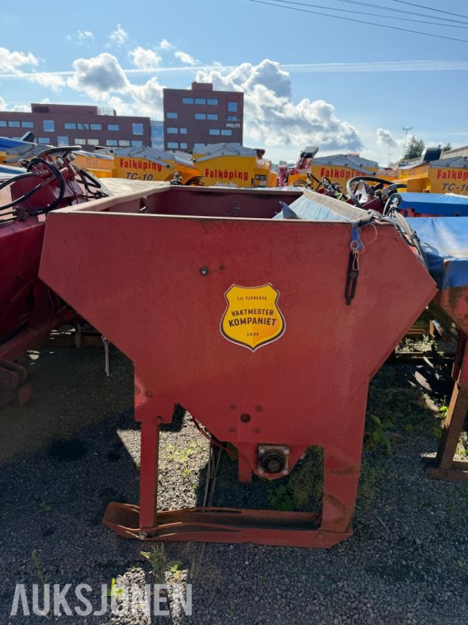 Tokvam  TSM 1500 strøkasse / tallerkenspreder