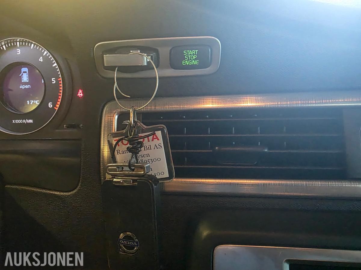 2010 Volvo V70 – manuell – hengerfeste – skinnseter