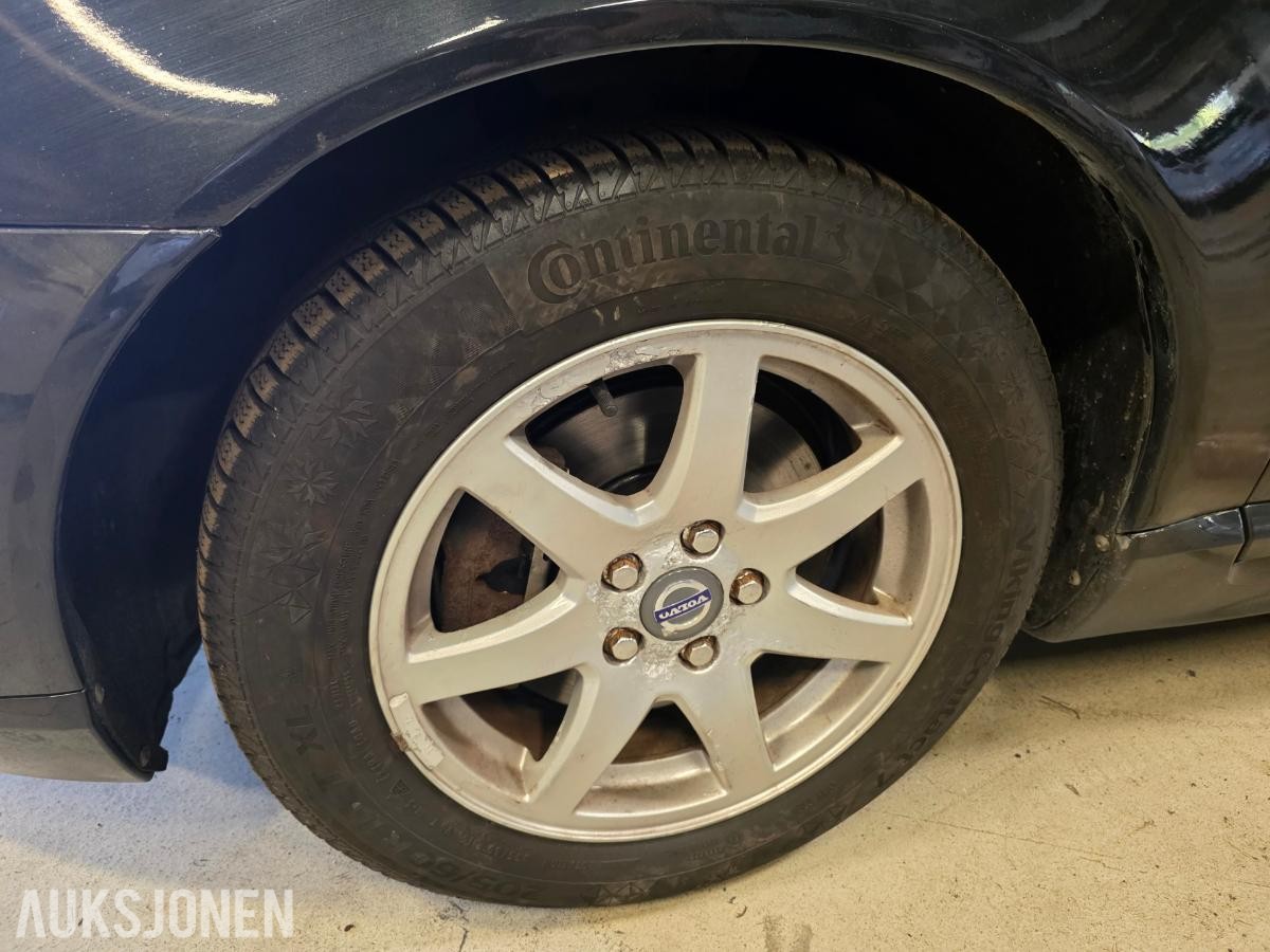 2010 Volvo V70 – manuell – hengerfeste – skinnseter
