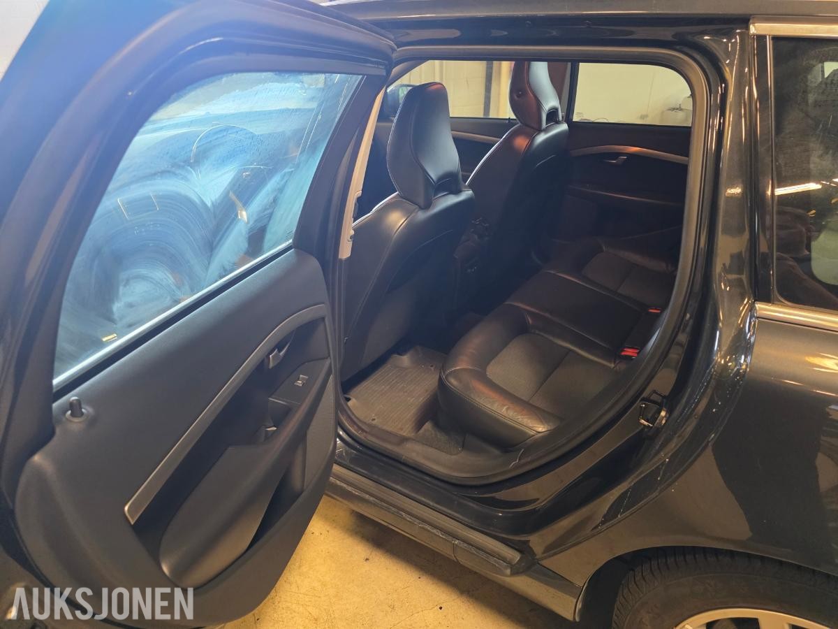 2010 Volvo V70 – manuell – hengerfeste – skinnseter