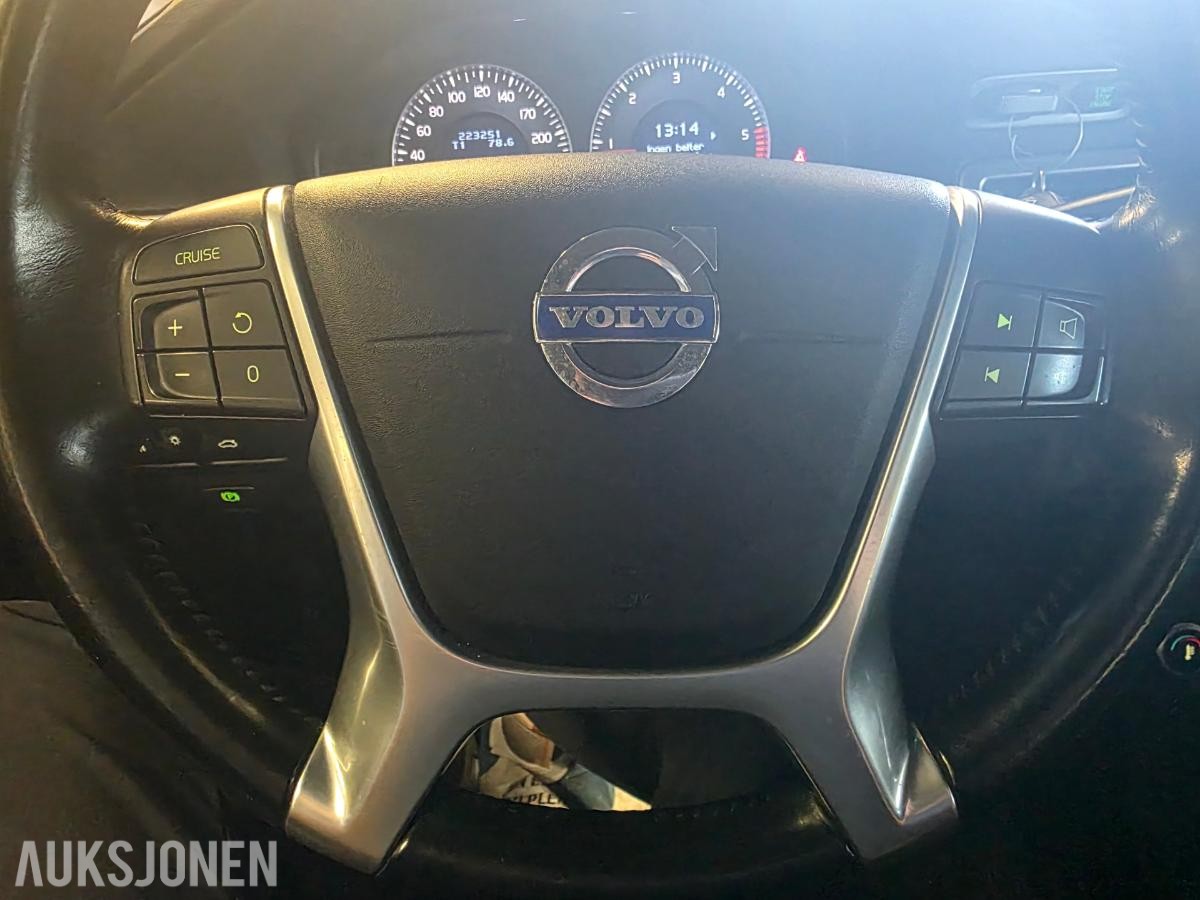 2010 Volvo V70 – manuell – hengerfeste – skinnseter