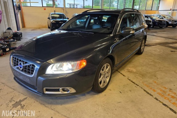 2010 Volvo V70 – manuell – hengerfeste – skinnseter