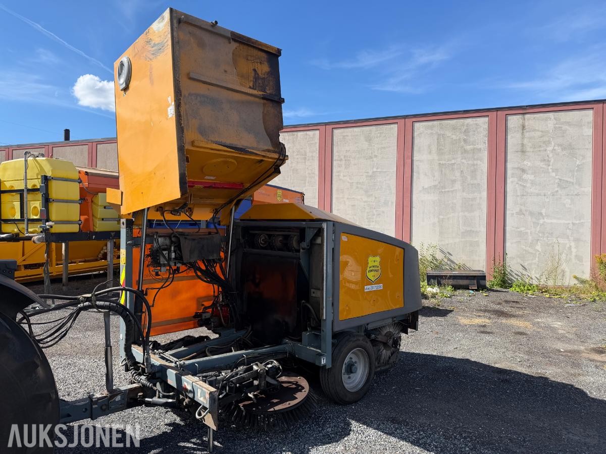 2010 Schmidt Wasa 300 - PTO-drevet feiemaskin