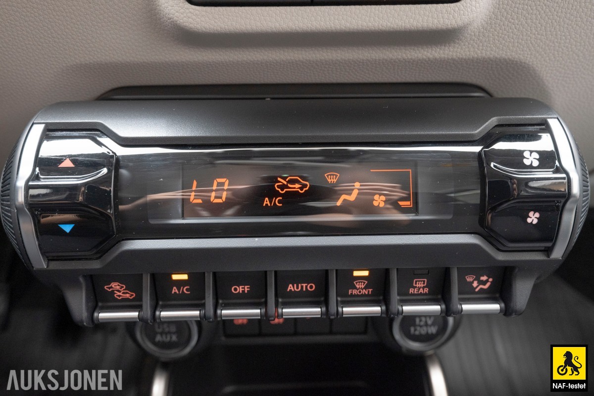 2020 Suzuki Ignis 90 HK HYBRID 4X4 NAVI KAMERA CRUISE