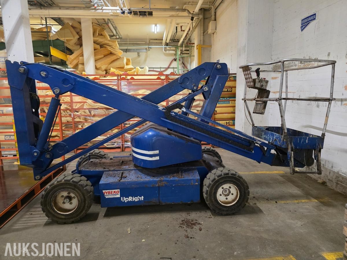 1998 UpRight AB38 bomlift – 11,5 m plattformhøyde – rep.objekt