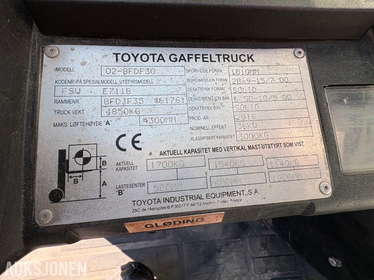2016 Toyota Tonero 30 Gaffeltruck, 3 000 kg løftekapasitet, sideforskyver