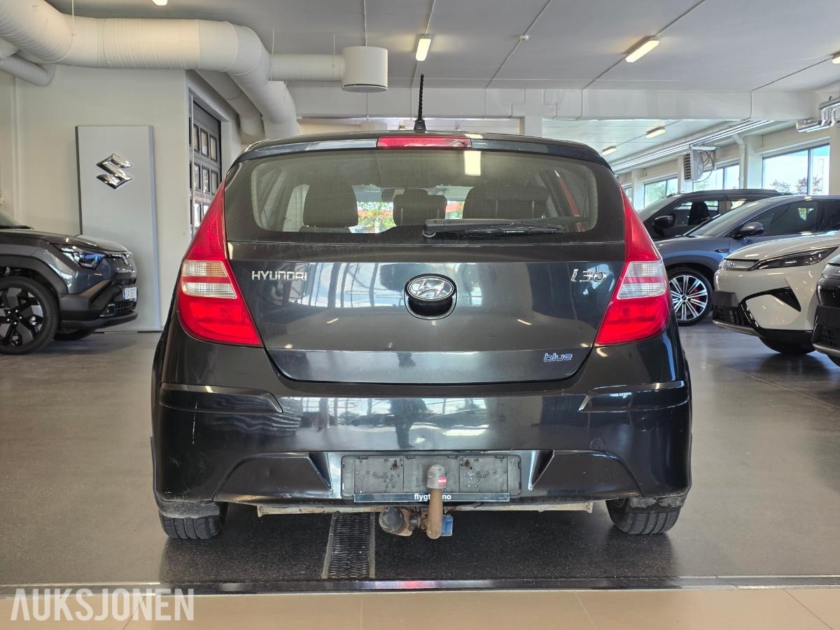 2011 HYUNDAI I30 1.6 CRDI HENGERFESTE VINTERHJUL EU TIL 31.03.2028