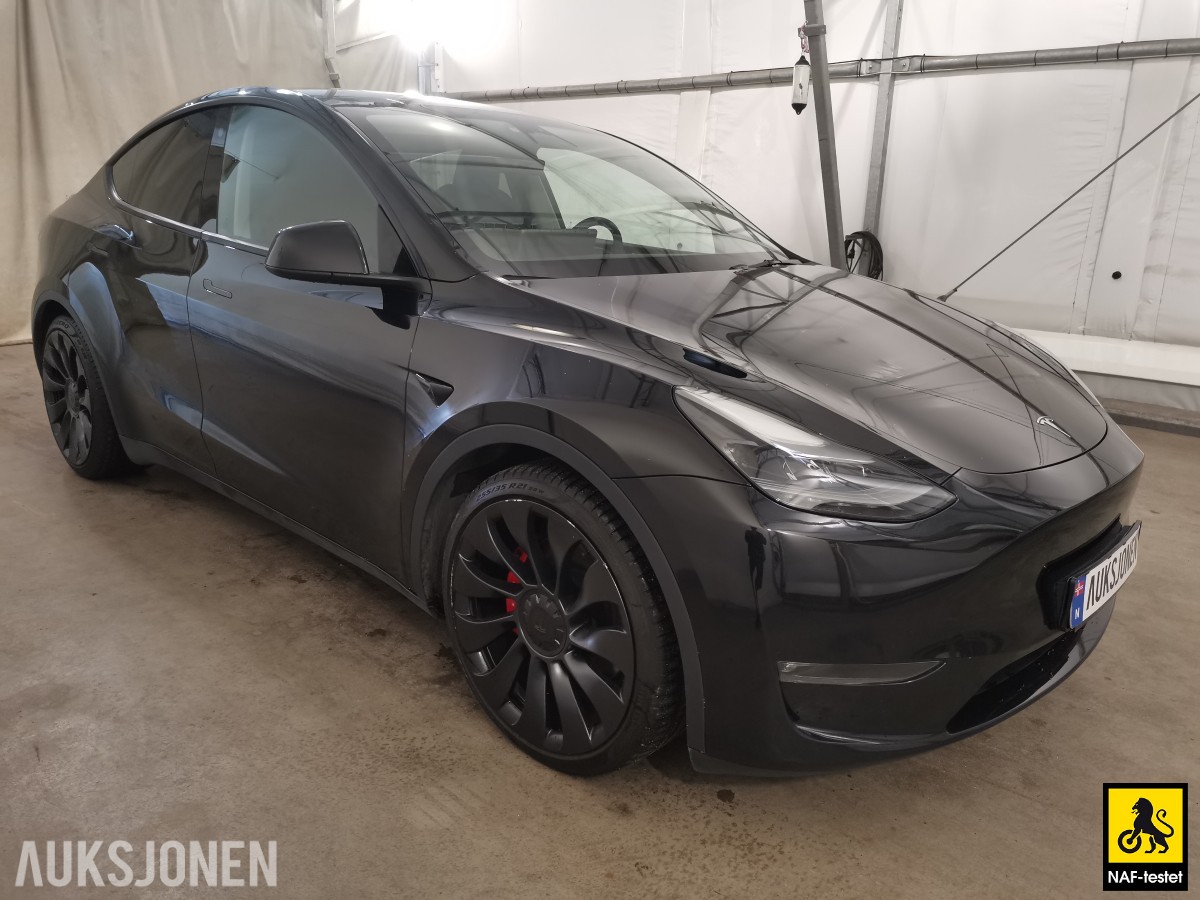 2022 TESLA MODEL Y PERFORMANCE AWD 534 HK ACC AUTOPILOT PANO KAMERA PREMIUM LYD VARMEPUMPE