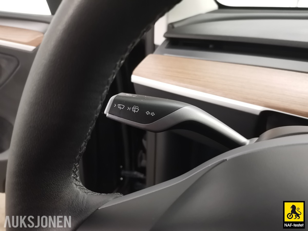 2022 TESLA MODEL Y PERFORMANCE AWD 534 HK ACC AUTOPILOT PANO KAMERA PREMIUM LYD VARMEPUMPE
