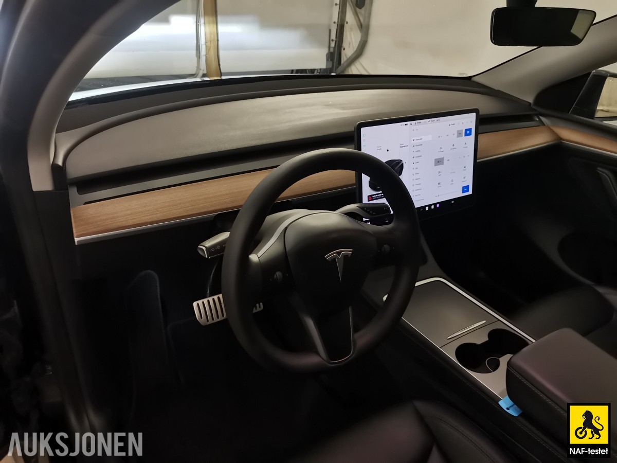 2022 TESLA MODEL Y PERFORMANCE AWD 534 HK ACC AUTOPILOT PANO KAMERA PREMIUM LYD VARMEPUMPE