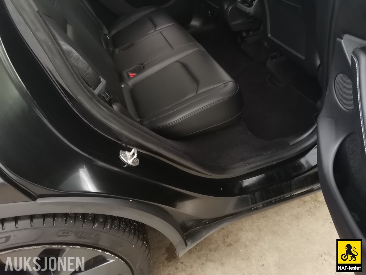 2022 TESLA MODEL Y PERFORMANCE AWD 534 HK ACC AUTOPILOT PANO KAMERA PREMIUM LYD VARMEPUMPE