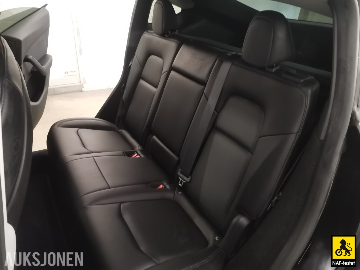 2022 TESLA MODEL Y PERFORMANCE AWD 534 HK ACC AUTOPILOT PANO KAMERA PREMIUM LYD VARMEPUMPE