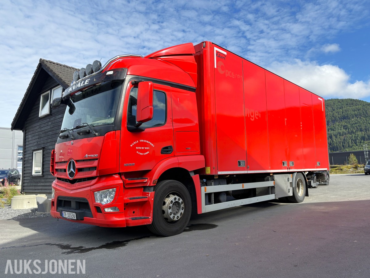 2023 Mercedes-Benz Actros 1833 skapbil/distribusjonsbil, 18 paller - EU godkjent til 09.02.2027