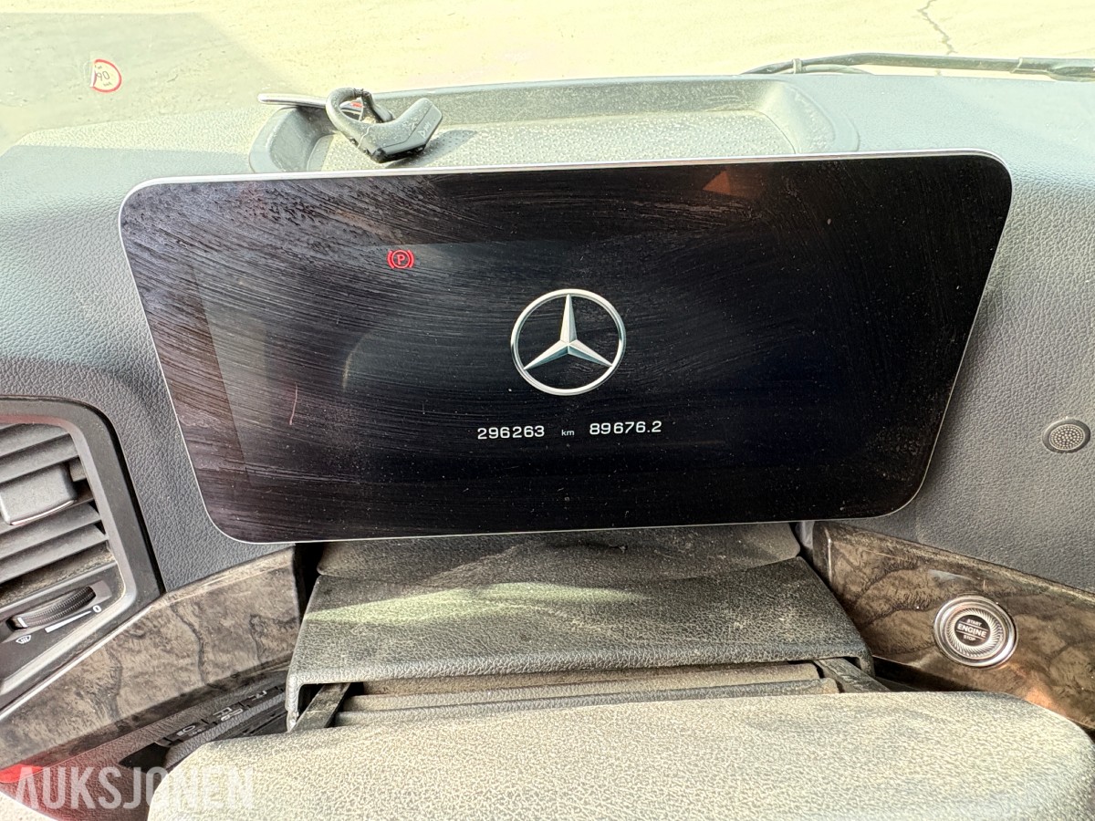 2023 Mercedes-Benz Actros 1833 skapbil/distribusjonsbil, 18 paller - EU godkjent til 09.02.2027