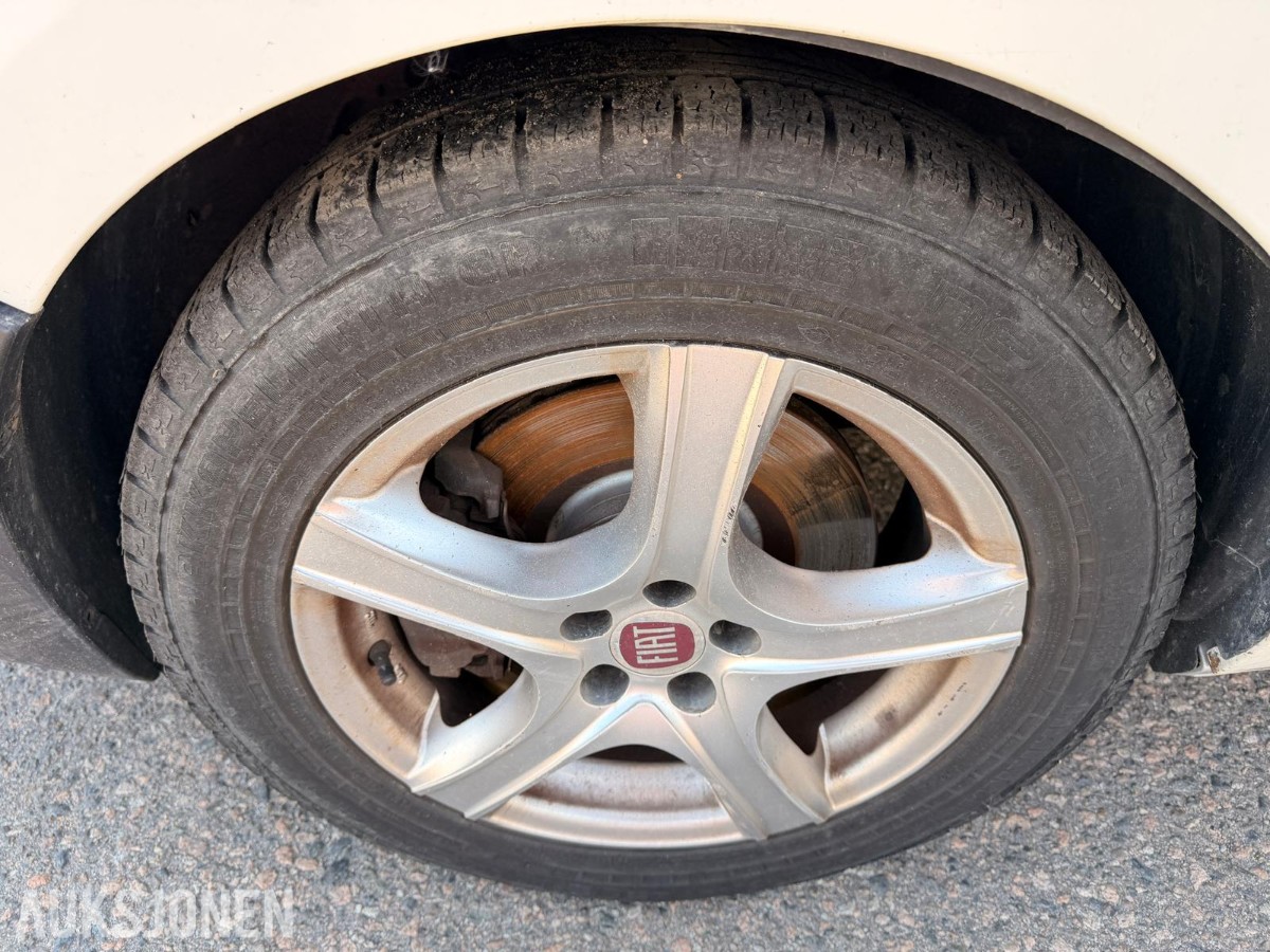 2014 Fiat Doblò 1.2-90 D – 73 517 km – Reparasjonsobjekt / delebil