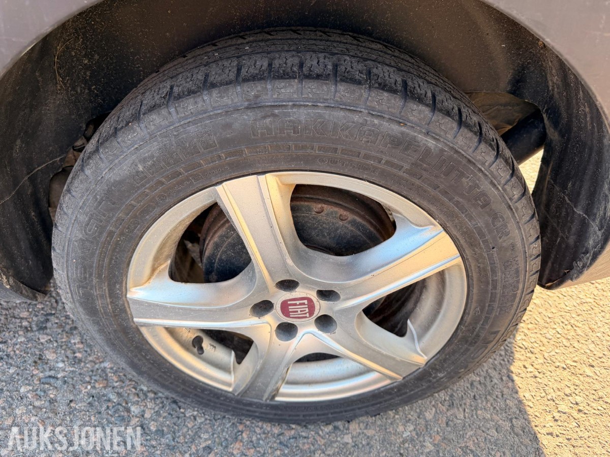 2014 Fiat Doblò 1.2-90 D – 73 517 km – Reparasjonsobjekt / delebil