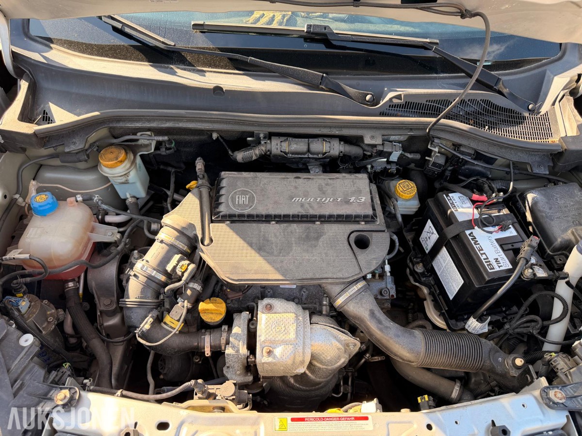 2014 Fiat Doblò 1.2-90 D – 73 517 km – Reparasjonsobjekt / delebil