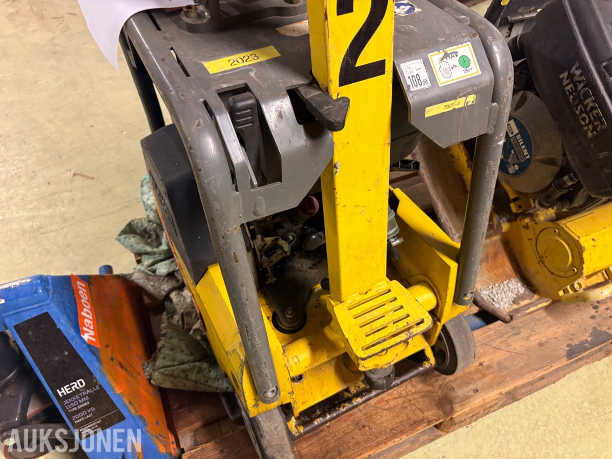Wacker Neuson Diesel vibroplater