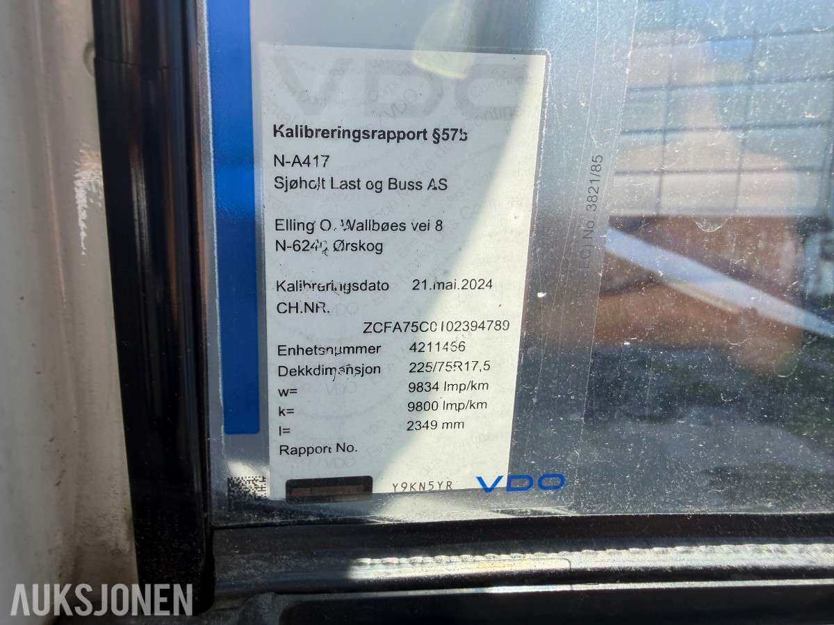 2002 Iveco Eurocargo Skapbil med Bakløfter