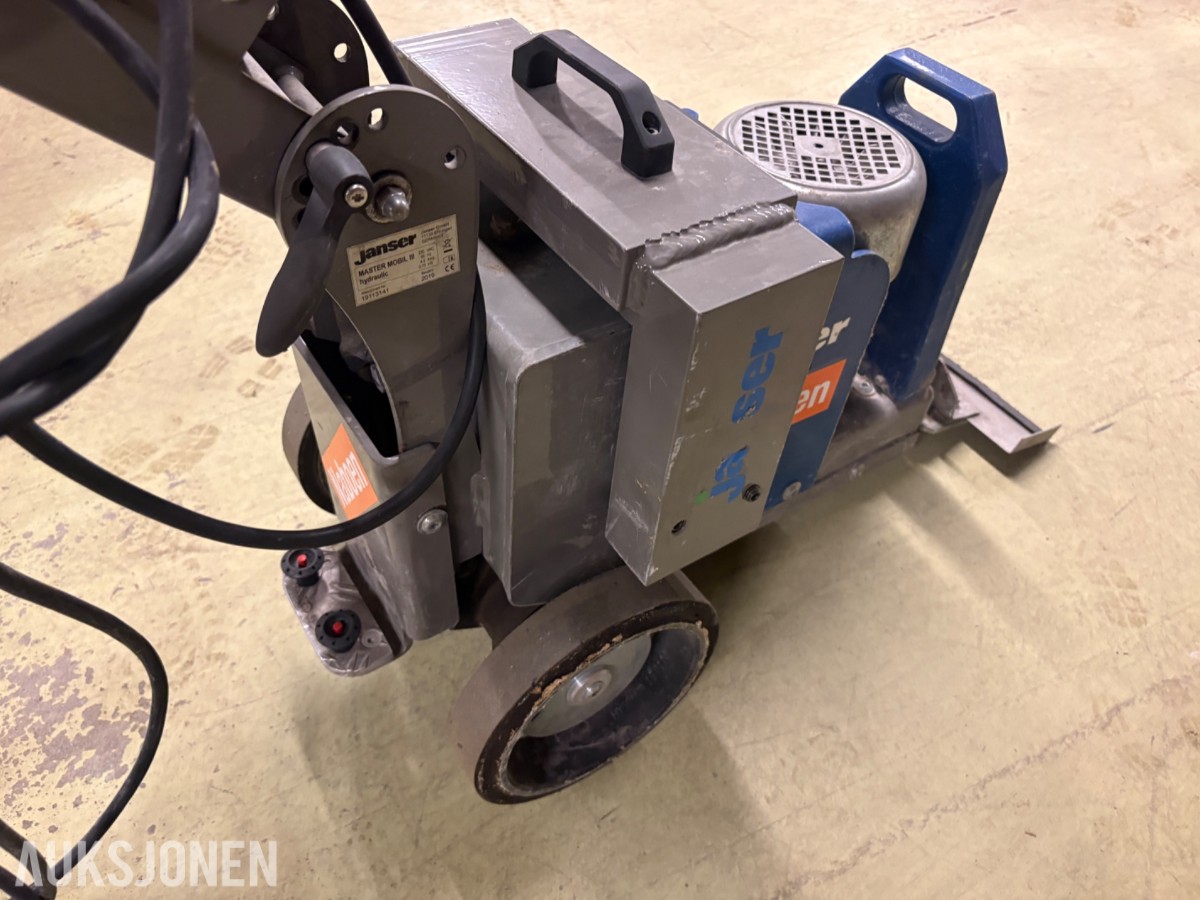 Janser Master Mobil III hydraulisk teppe- og gulvbeleggfjerner