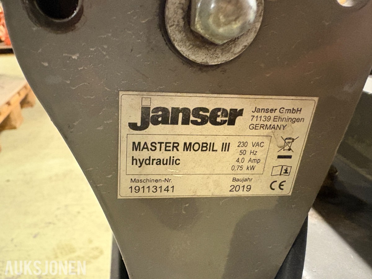 Janser Master Mobil III hydraulisk teppe- og gulvbeleggfjerner