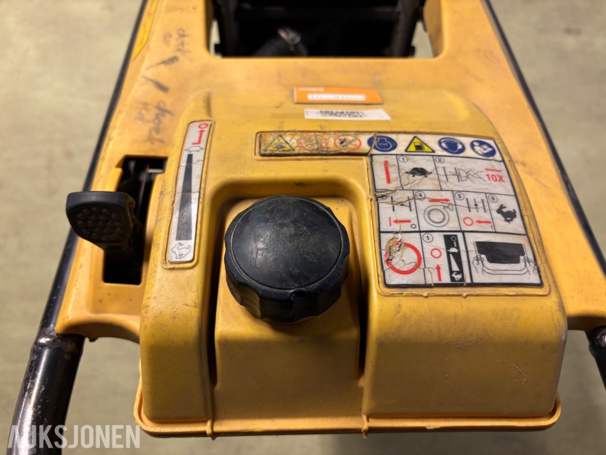 Wacker Neuson Bs60-4 stamper/hoppetusse