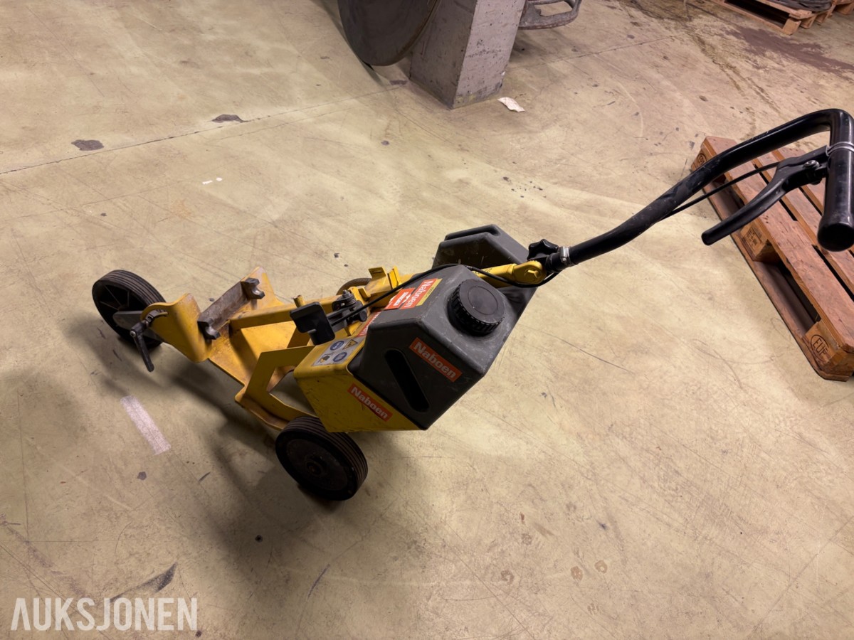 wacker Neuson BTS 635 S motorkapp sag med føringsvogn