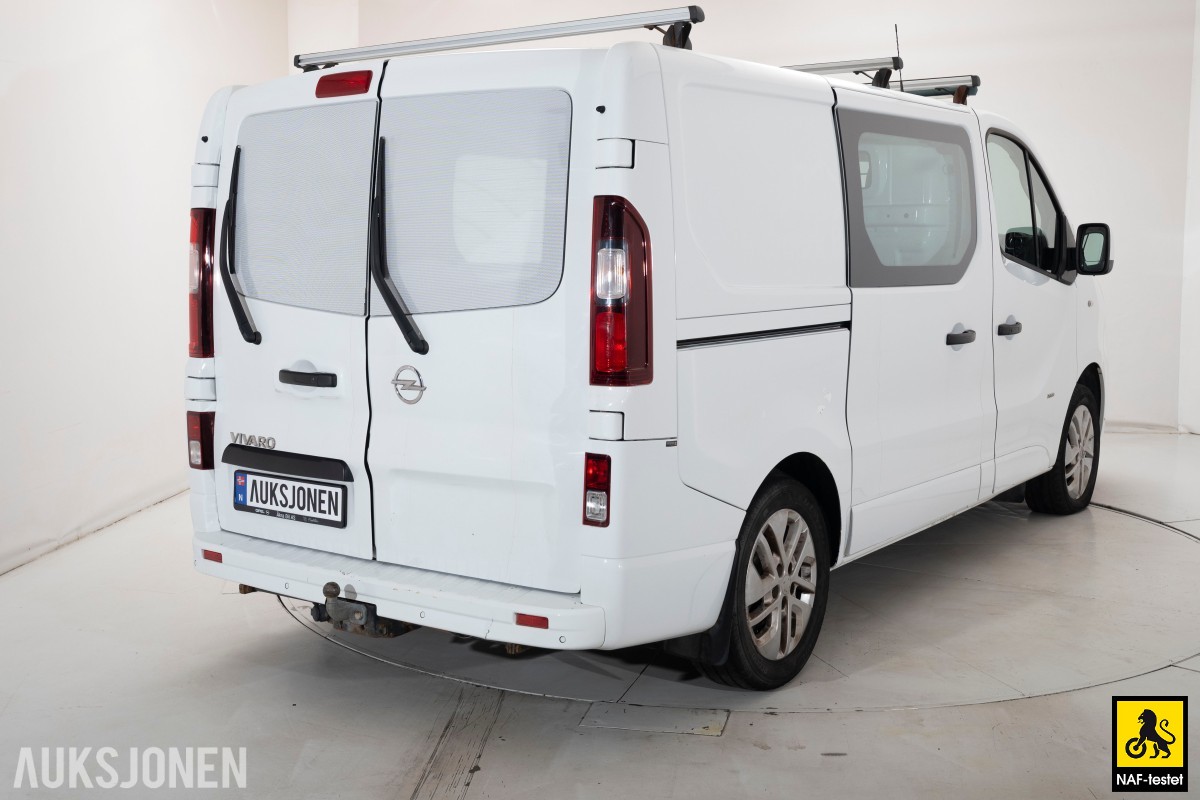 2018 Opel VIVARO 1.6 D 125HK HENGERFESTE NAVI CRUISE SKYVEDØRER