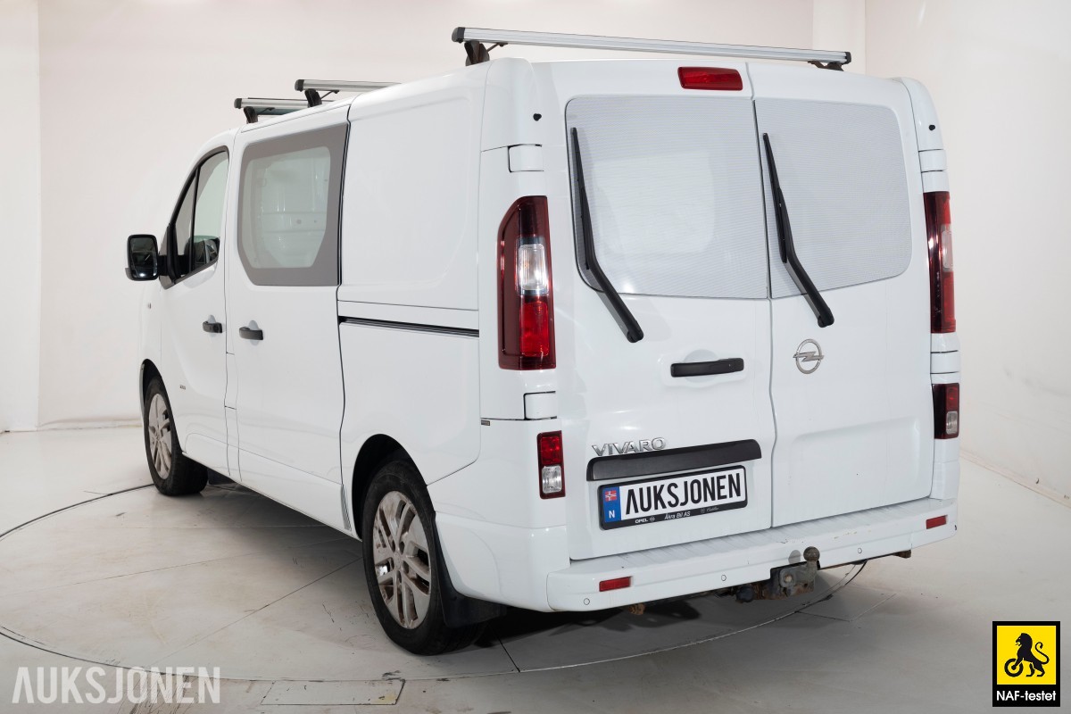 2018 Opel VIVARO 1.6 D 125HK HENGERFESTE NAVI CRUISE SKYVEDØRER