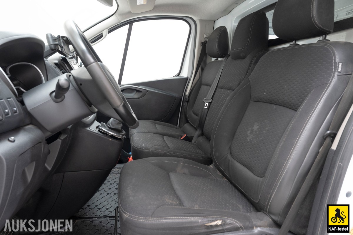 2018 Opel VIVARO 1.6 D 125HK HENGERFESTE NAVI CRUISE SKYVEDØRER