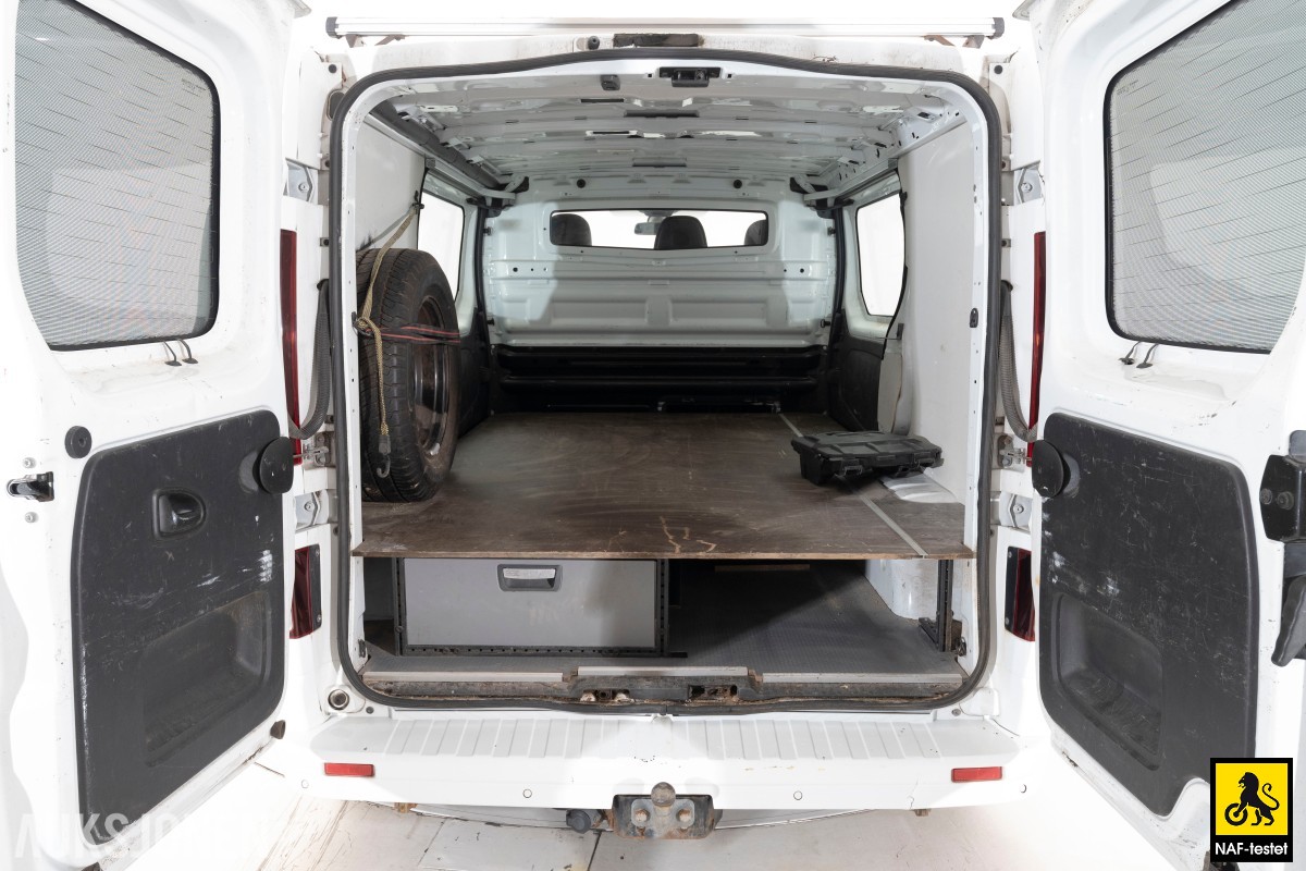 2018 Opel VIVARO 1.6 D 125HK HENGERFESTE NAVI CRUISE SKYVEDØRER