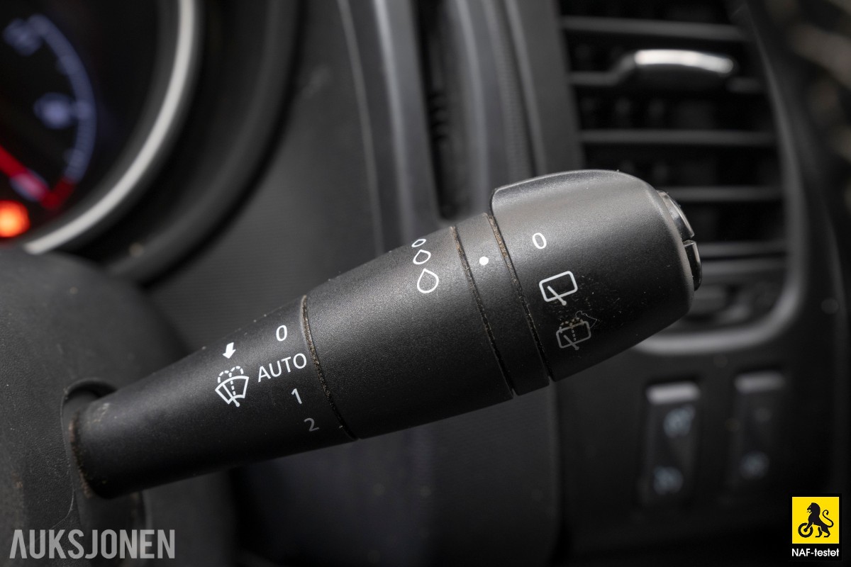 2018 Opel VIVARO 1.6 D 125HK HENGERFESTE NAVI CRUISE SKYVEDØRER