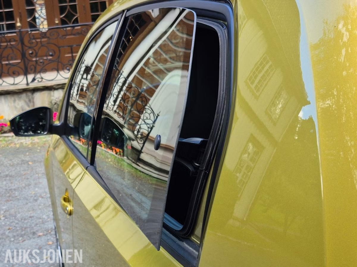 2019 Volkswagen E-up! 82hk, 32886km, S+V dekk