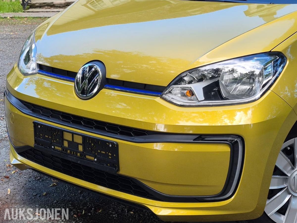 2019 Volkswagen E-up! 82hk, 32886km, S+V dekk