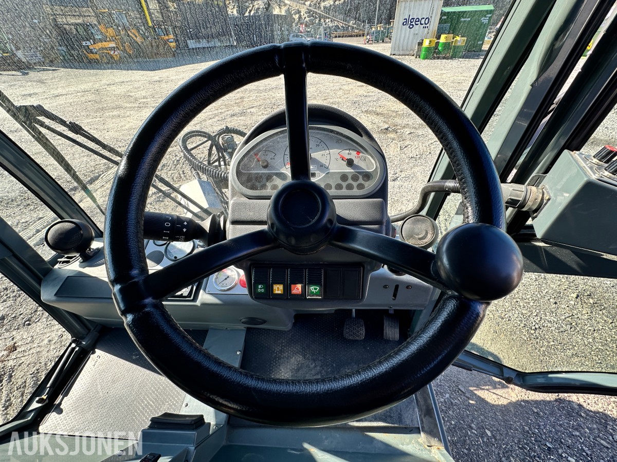 2010 Boschung S3 feie- og sugemaskin, Kun 1072 timer