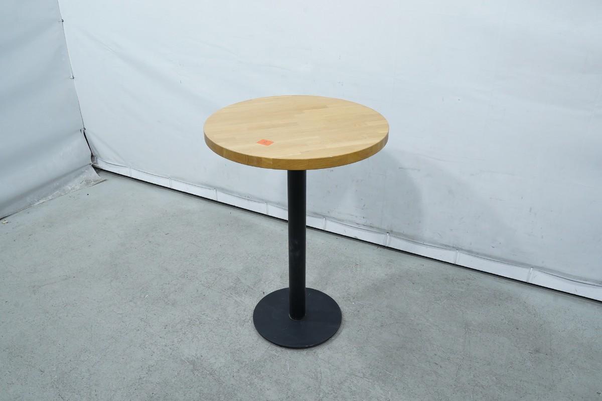 15 Artek barstoler design Ilmari Tapiovaara og 3 ståbord