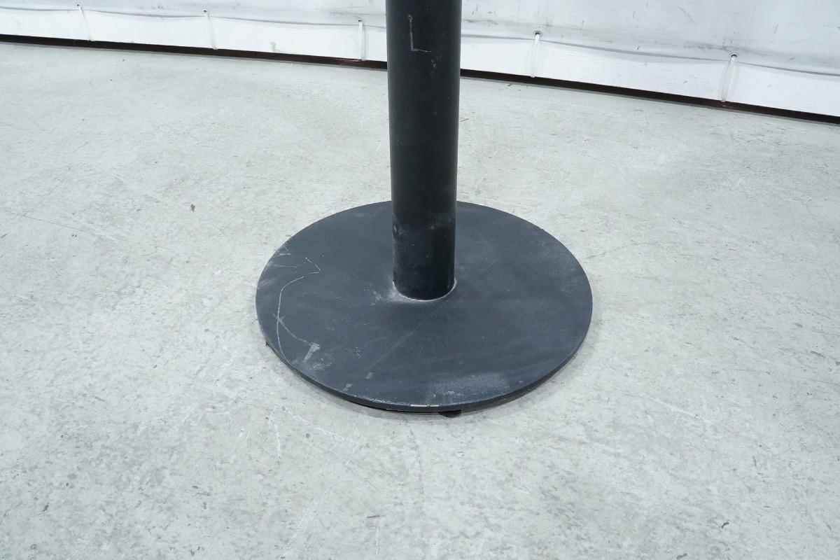 15 Artek barstoler design Ilmari Tapiovaara og 3 ståbord