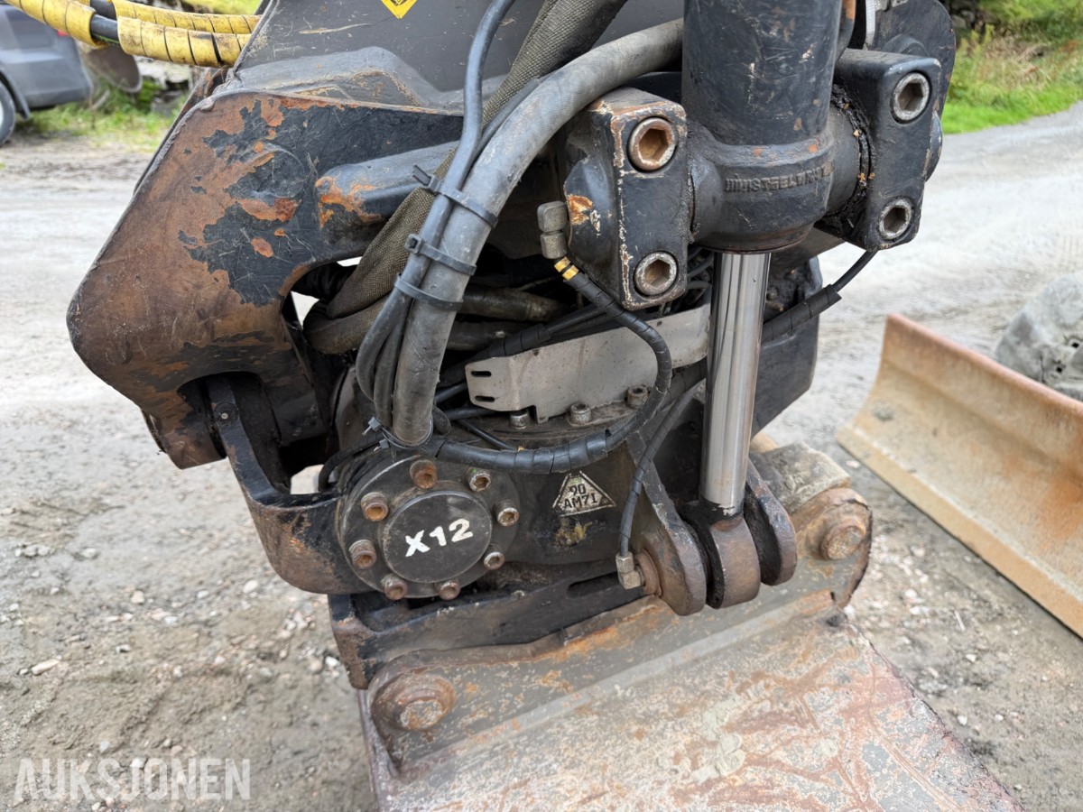 2016 Case CX80 C Beltegraver, 4072 t, Steelwrist X12, skjær og 2 skuffer