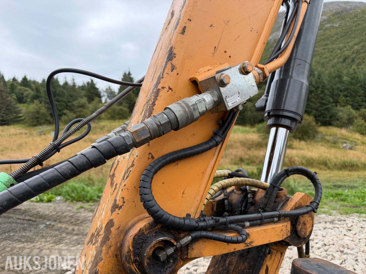 2016 Case CX80 C Beltegraver, 4072 t, Steelwrist X12, skjær og 2 skuffer