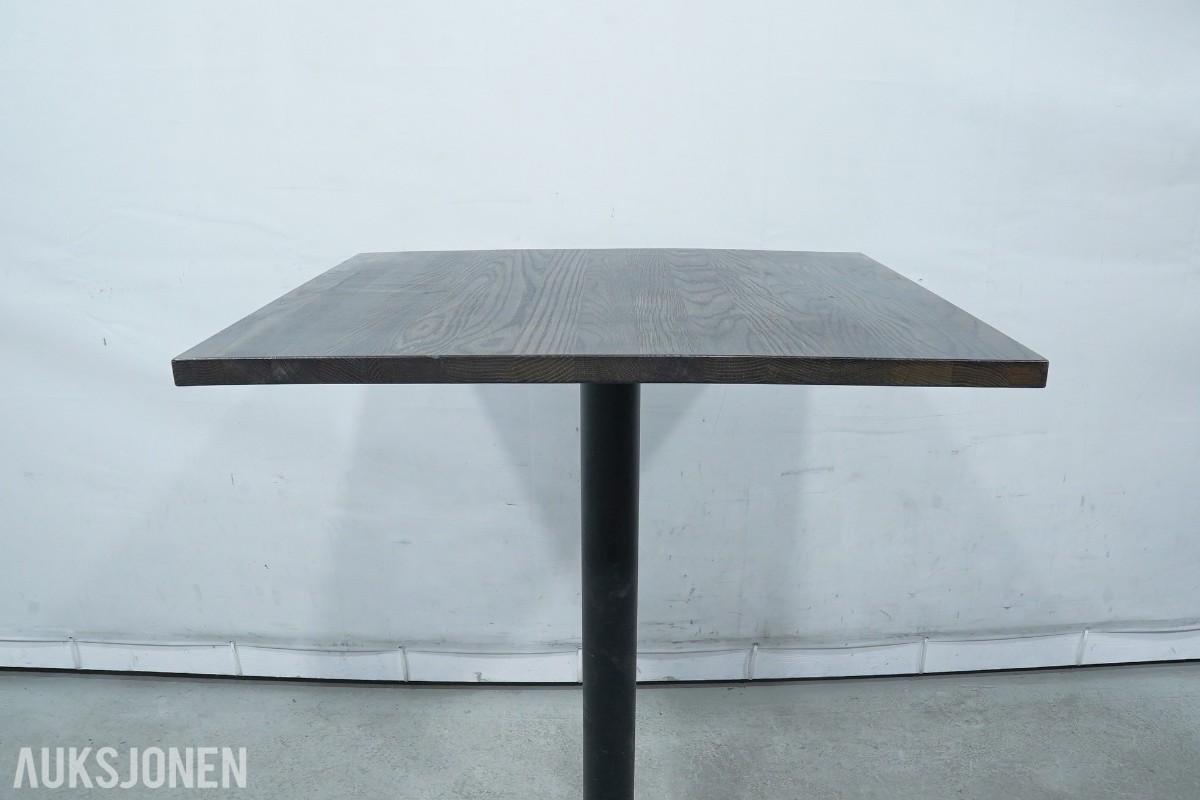 2 stk. Vega ståbord og 6 stk. barstoler