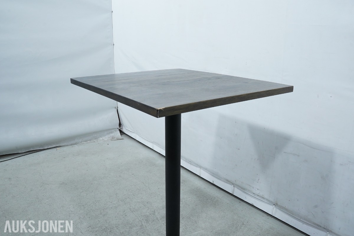 2 stk. Vega ståbord og 6 stk. barstoler
