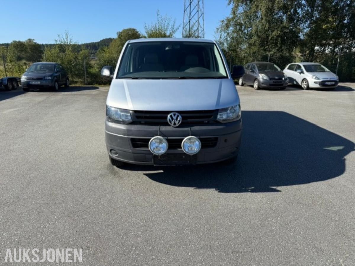2013 Volkswagen Caravelle, TRANSPORTER/CARAVELLE PERSONBIL 5 SETER/LANG/ 2.0 TDI/WEBASTO/EU-GODKJENT/8xALUFELGER/, 191000km