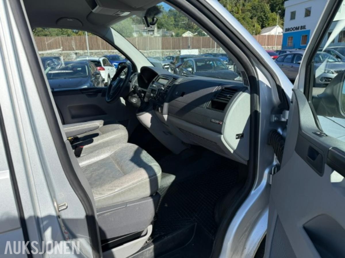 2013 Volkswagen Caravelle, TRANSPORTER/CARAVELLE PERSONBIL 5 SETER/LANG/ 2.0 TDI/WEBASTO/EU-GODKJENT/8xALUFELGER/, 191000km