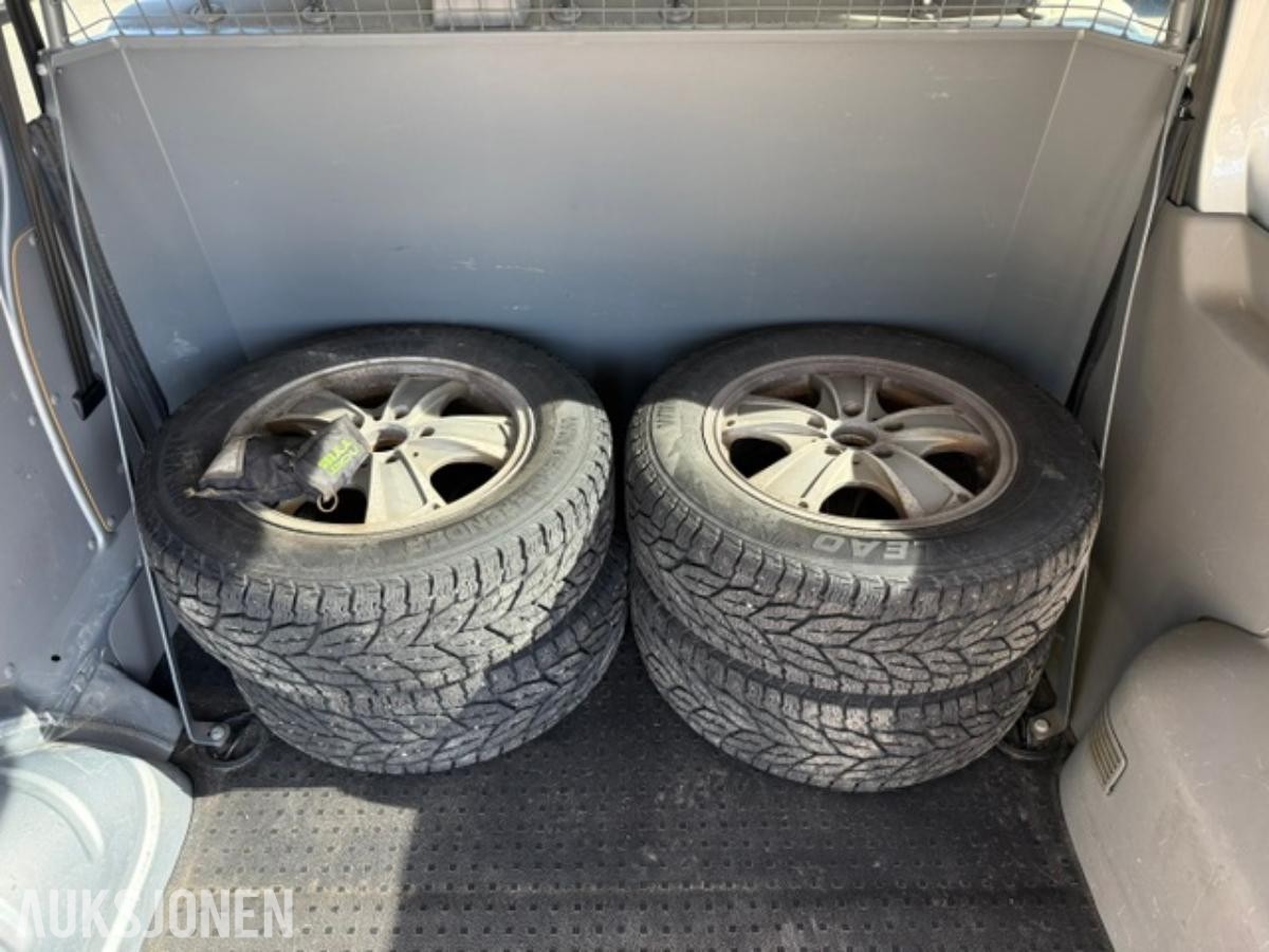 2013 Volkswagen Caravelle, TRANSPORTER/CARAVELLE PERSONBIL 5 SETER/LANG/ 2.0 TDI/WEBASTO/EU-GODKJENT/8xALUFELGER/, 191000km