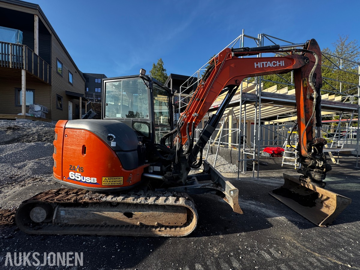 2021 Hitachi ZX65USB-6 CLR minigraver 6 tonn - Sentralsmøring - Tiltrotator - Pussskuffe - Graveskuffe - Sertifisert