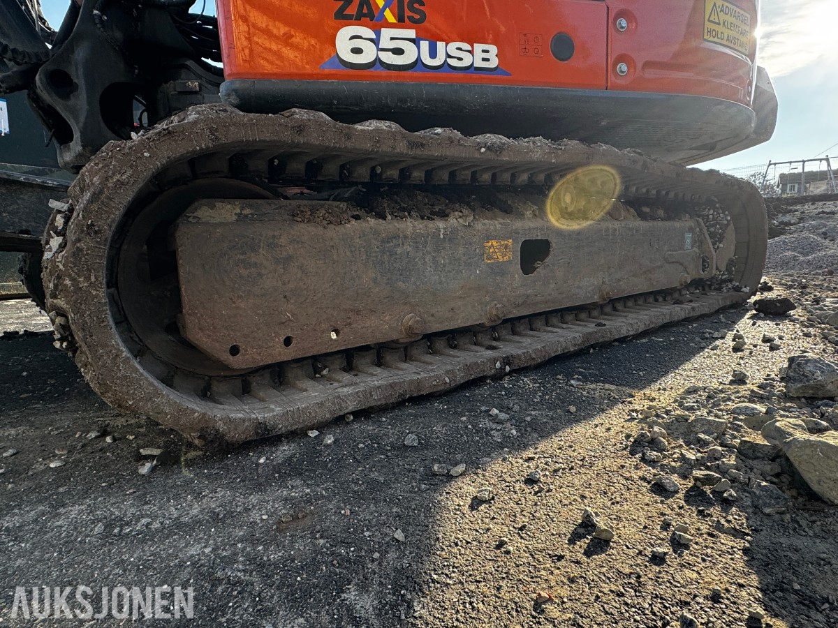 2021 Hitachi ZX65USB-6 CLR minigraver 6 tonn - Sentralsmøring - Tiltrotator - Pussskuffe - Graveskuffe - Sertifisert