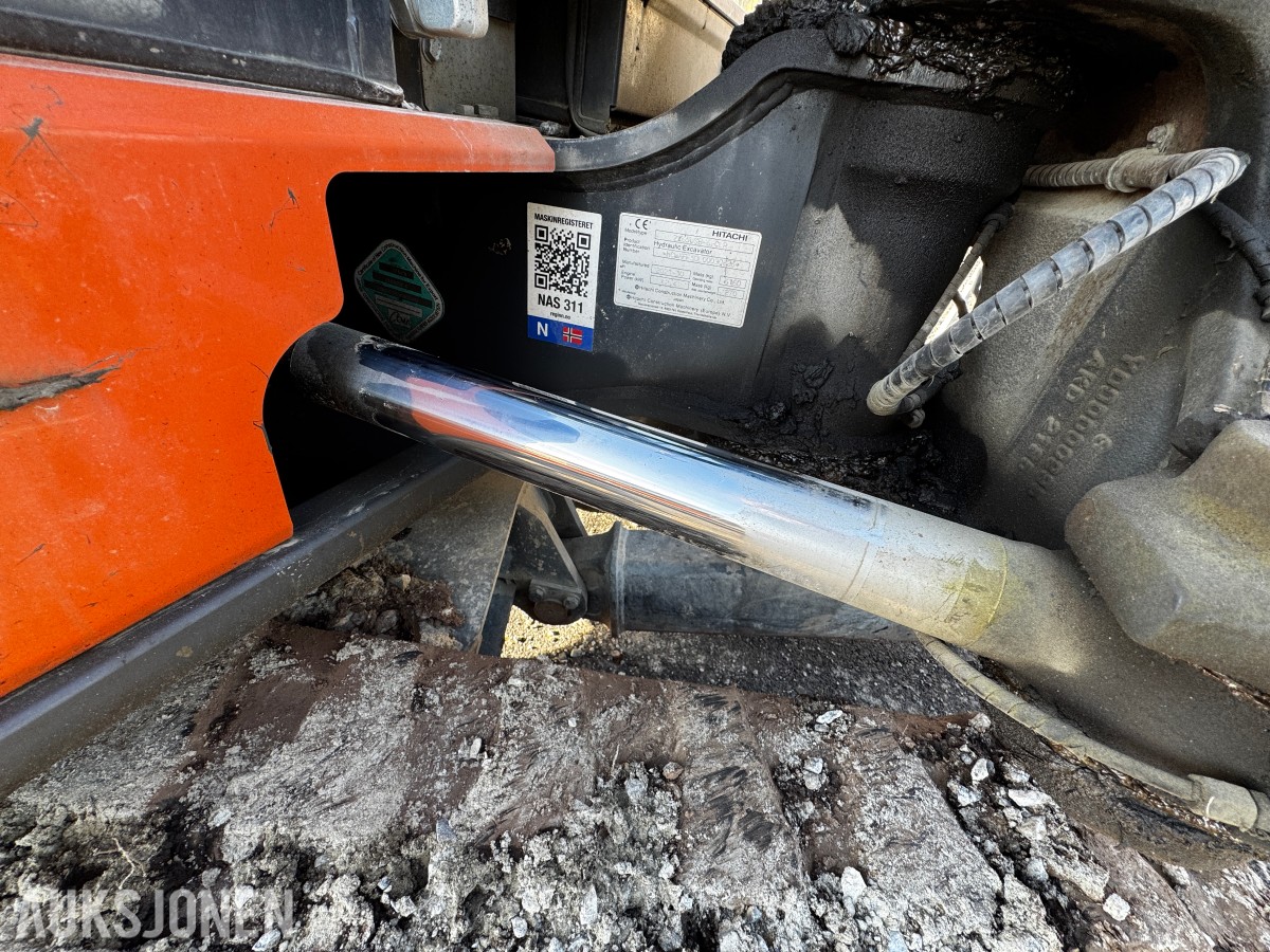 2021 Hitachi ZX65USB-6 CLR minigraver 6 tonn - Sentralsmøring - Tiltrotator - Pussskuffe - Graveskuffe - Sertifisert