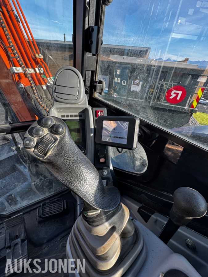 2021 Hitachi ZX65USB-6 CLR minigraver 6 tonn - Sentralsmøring - Tiltrotator - Pussskuffe - Graveskuffe - Sertifisert