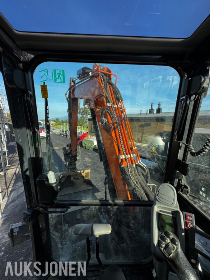 2021 Hitachi ZX65USB-6 CLR minigraver 6 tonn - Sentralsmøring - Tiltrotator - Pussskuffe - Graveskuffe - Sertifisert
